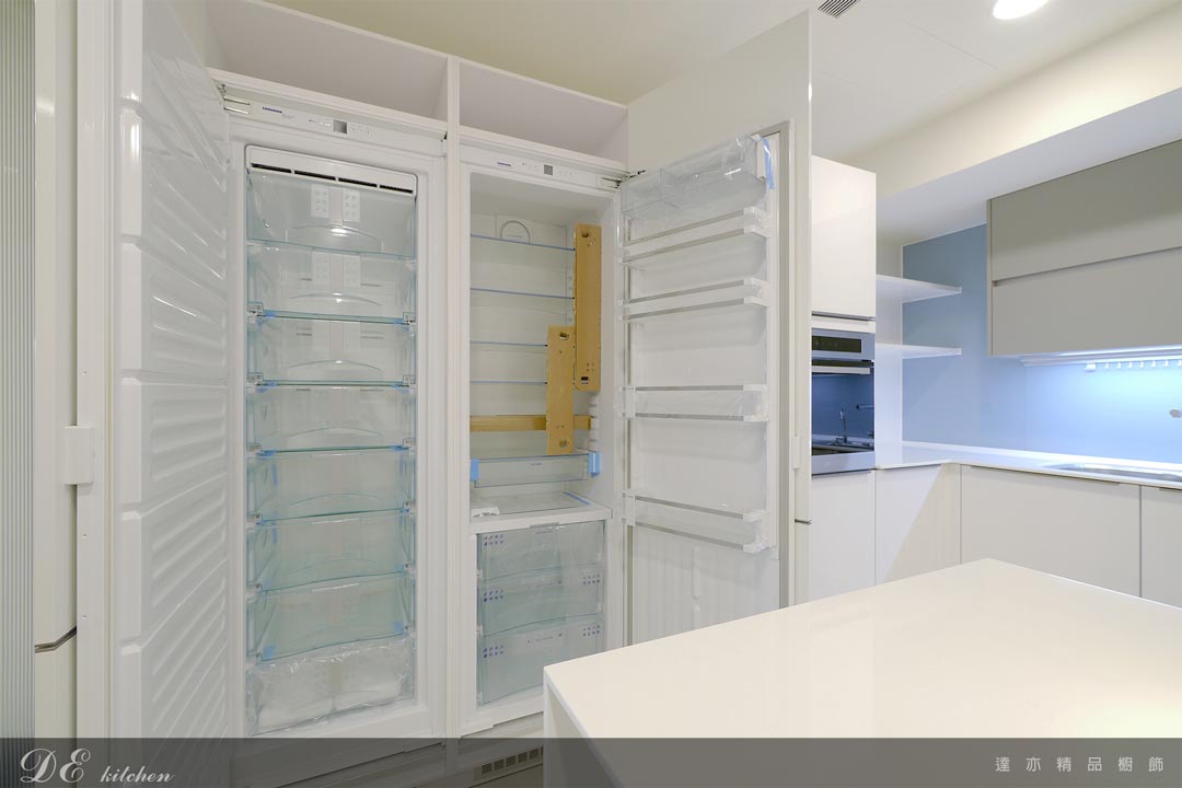 廚房設計｜LIEBHERR 嵌入式冷凍櫃｜LIEBHERR 嵌入式冷藏冷凍冰箱